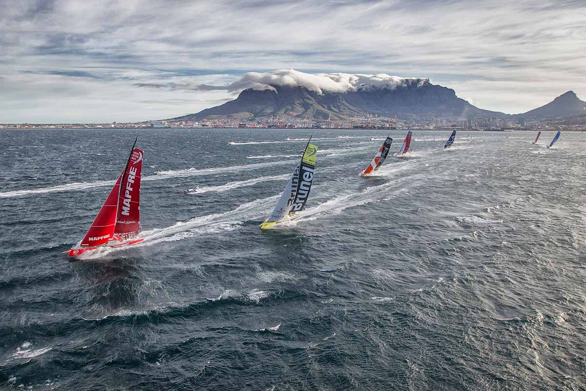 Volvo Ocean Race define novo modelo de barco para as regatas futuras