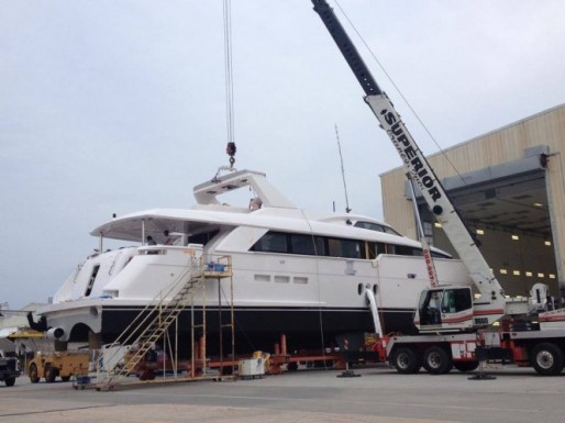 100-RPH-superyacht-Hull-no.-2-at-Hatteras-Yachts-665x498