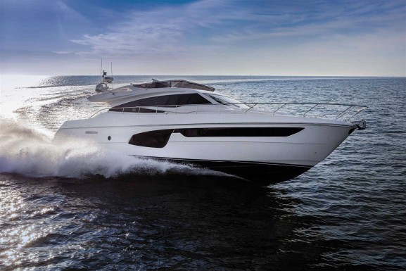 Ferretti 650