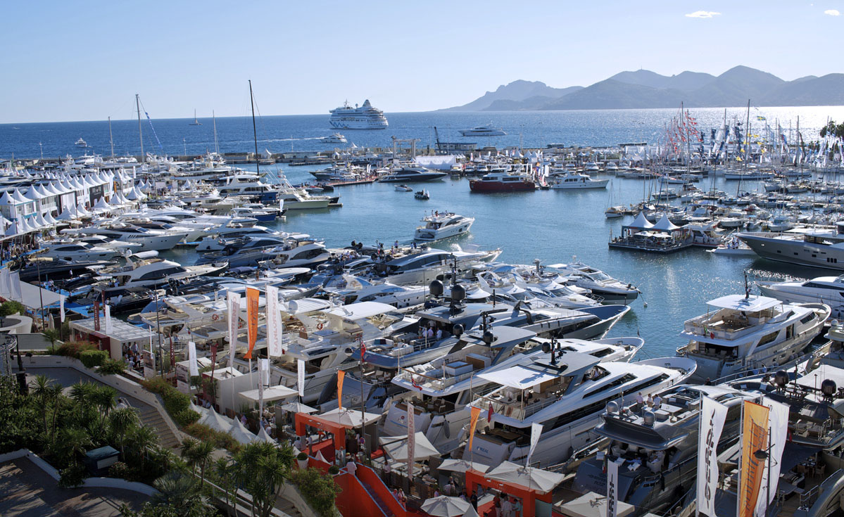 Vídeo – Não vai para Cannes? Veja os preparativos da feira