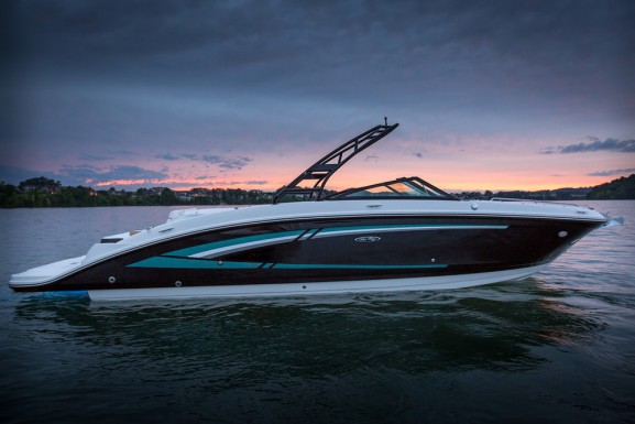 270 Sundeck 2015