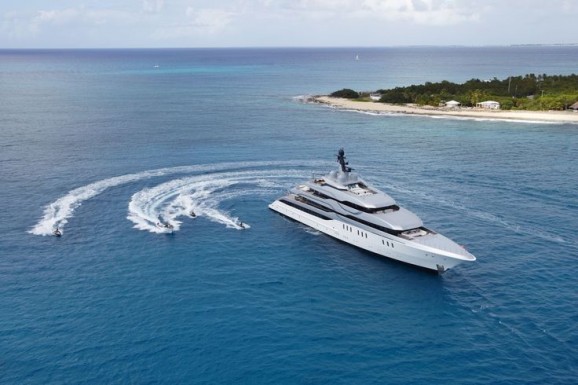 Feadship Tango 78M