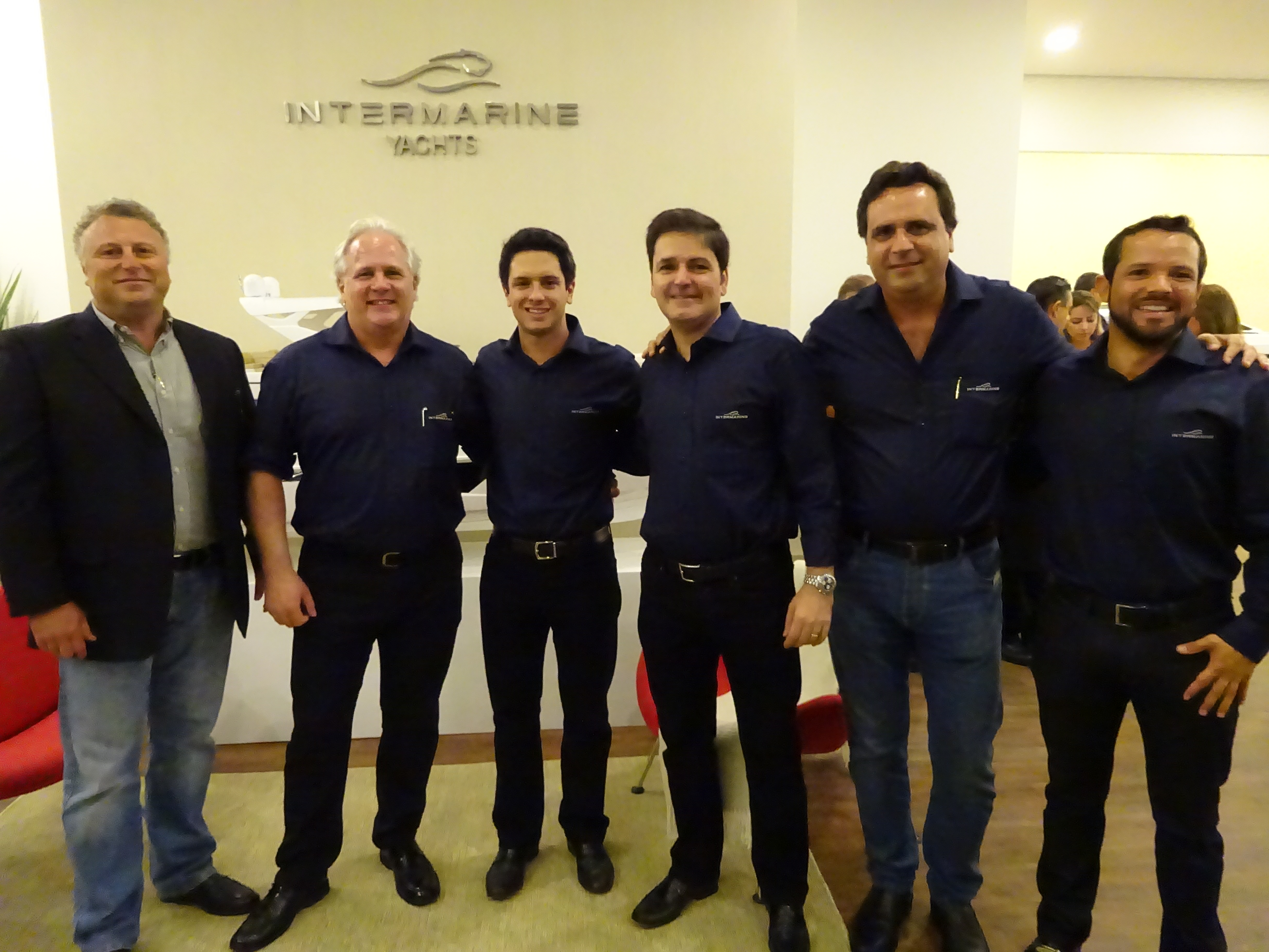 Nova Marine agora é dealer Intermarine