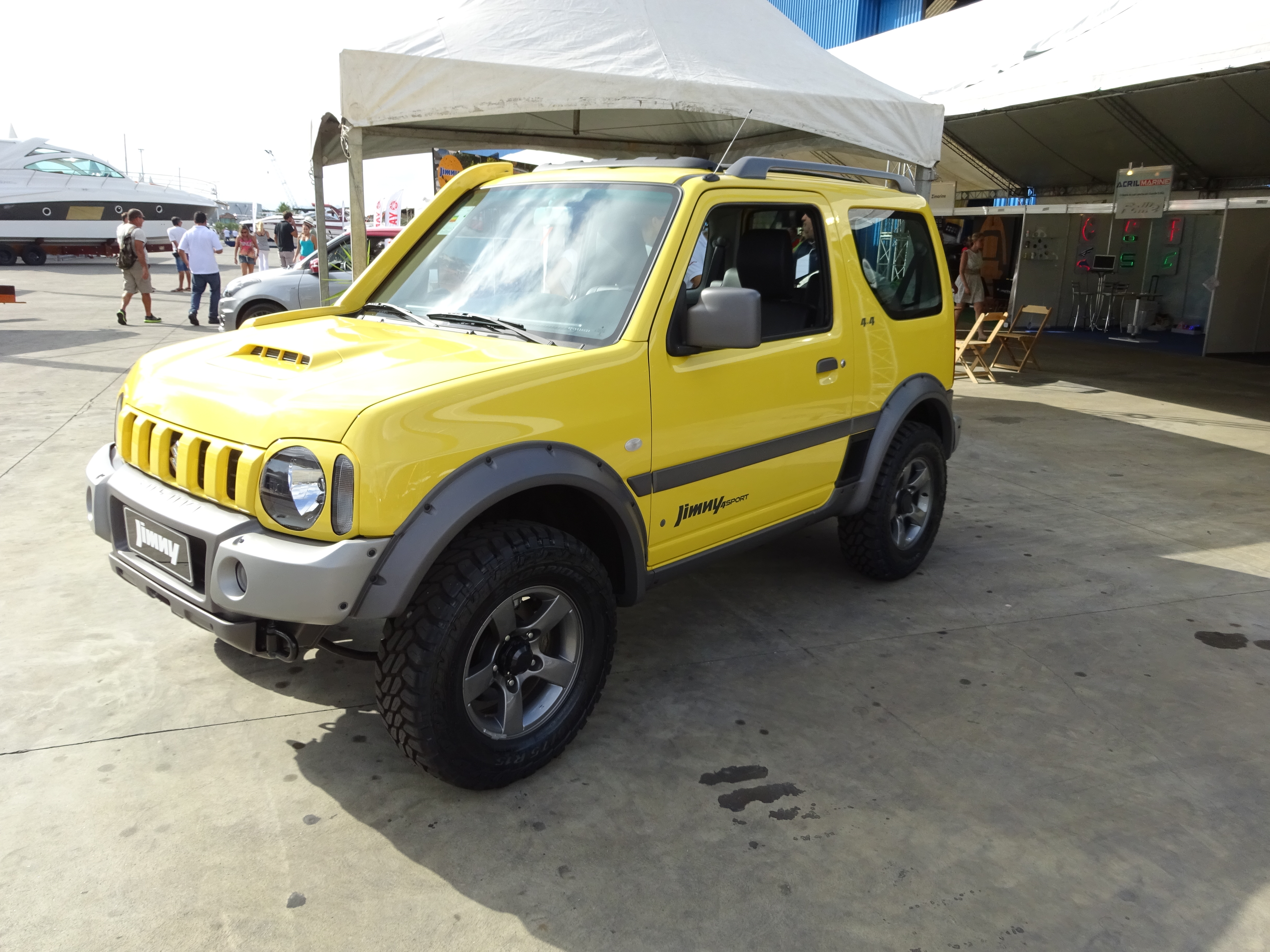 Suzuki Jimny. Inicie no mundo 4x4