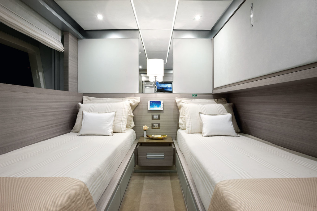 benetti-veloce-bedroom-3