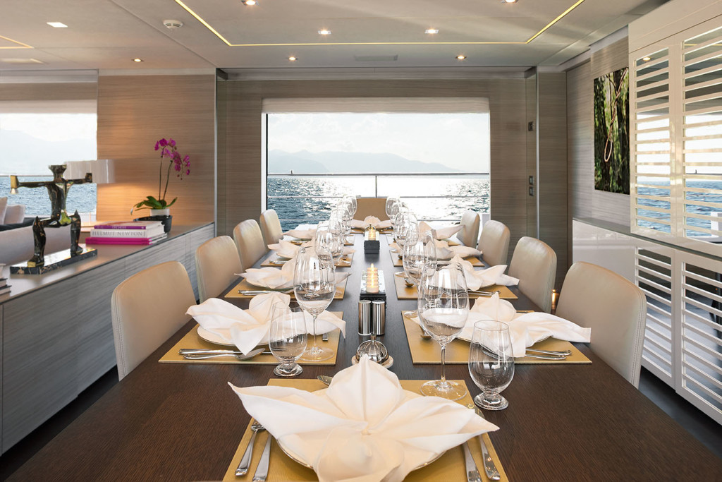 benetti-veloce-diningroom