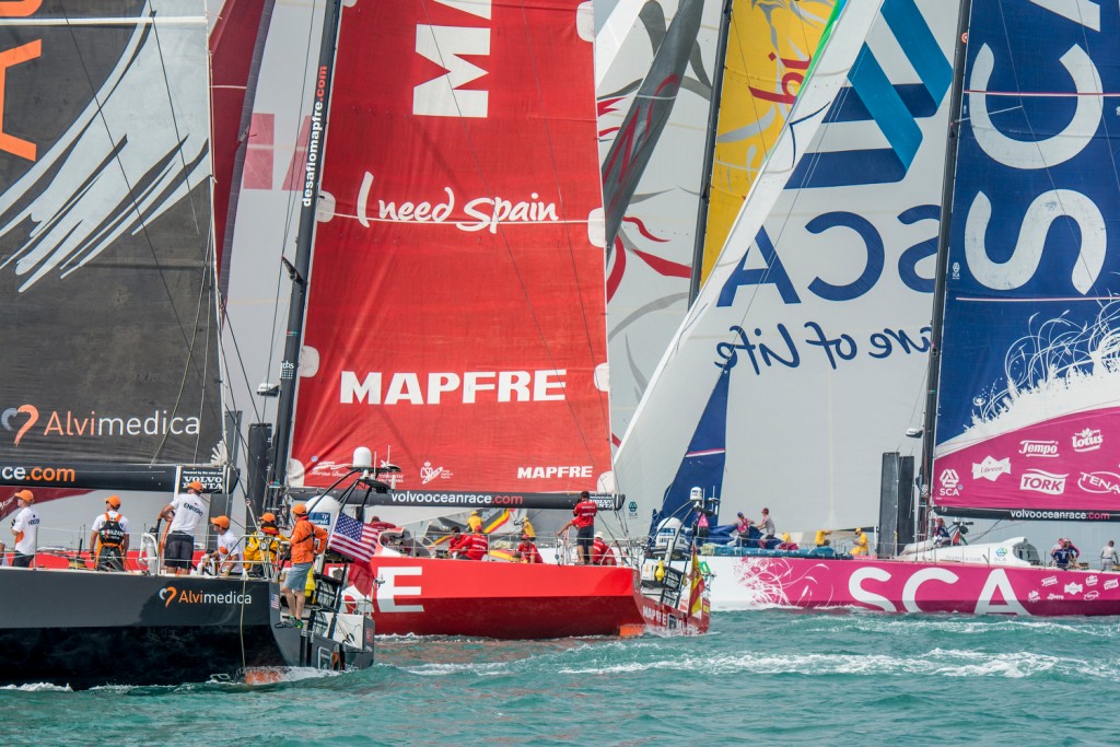 Muito equilíbrio no início desta quarta etapa (Foto: Marc Bow/Volvo Ocean Race) 