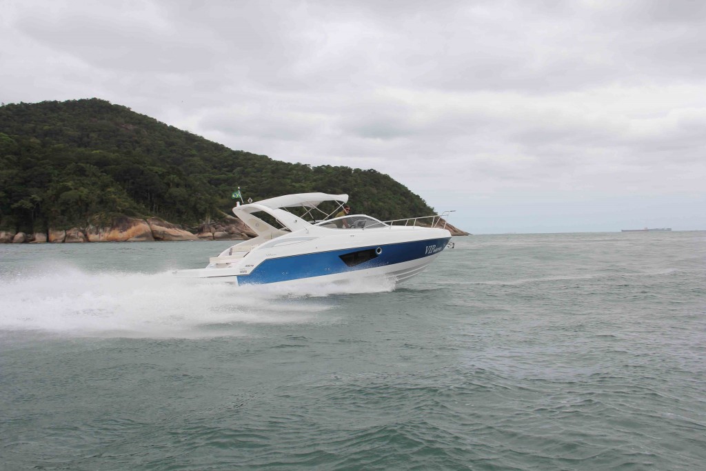 Phantom 303 - Boat Teste