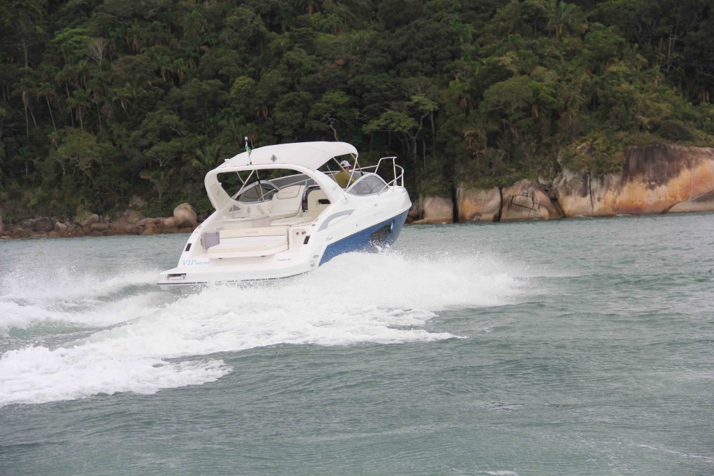 Phantom 303 - Boat Teste