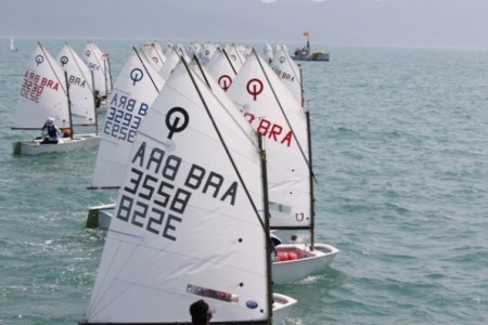 img_0490-foto-icsc-veleiros-da-ilha-sul-brasileiro-de-optimist