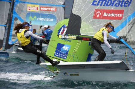 250484_493413_martine_e_kahena_em_hyeres_em_2014