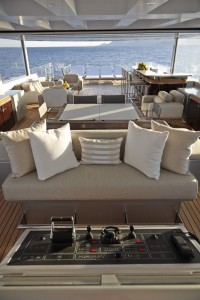 !Feadship Como fly bridge 3