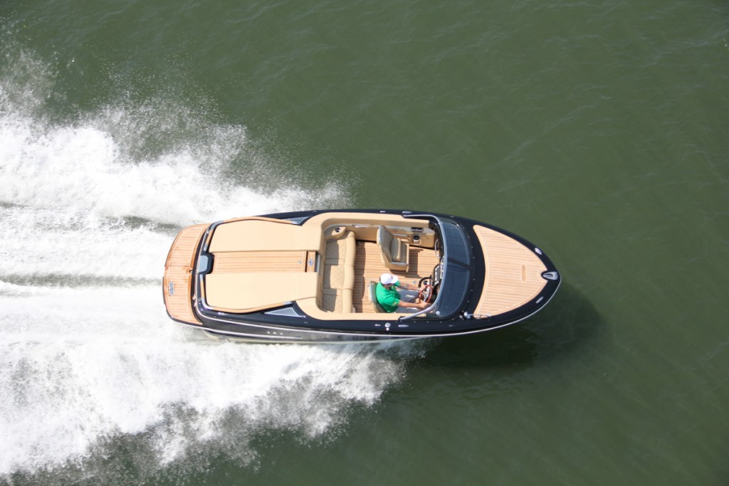 Chris Craft Capri 21