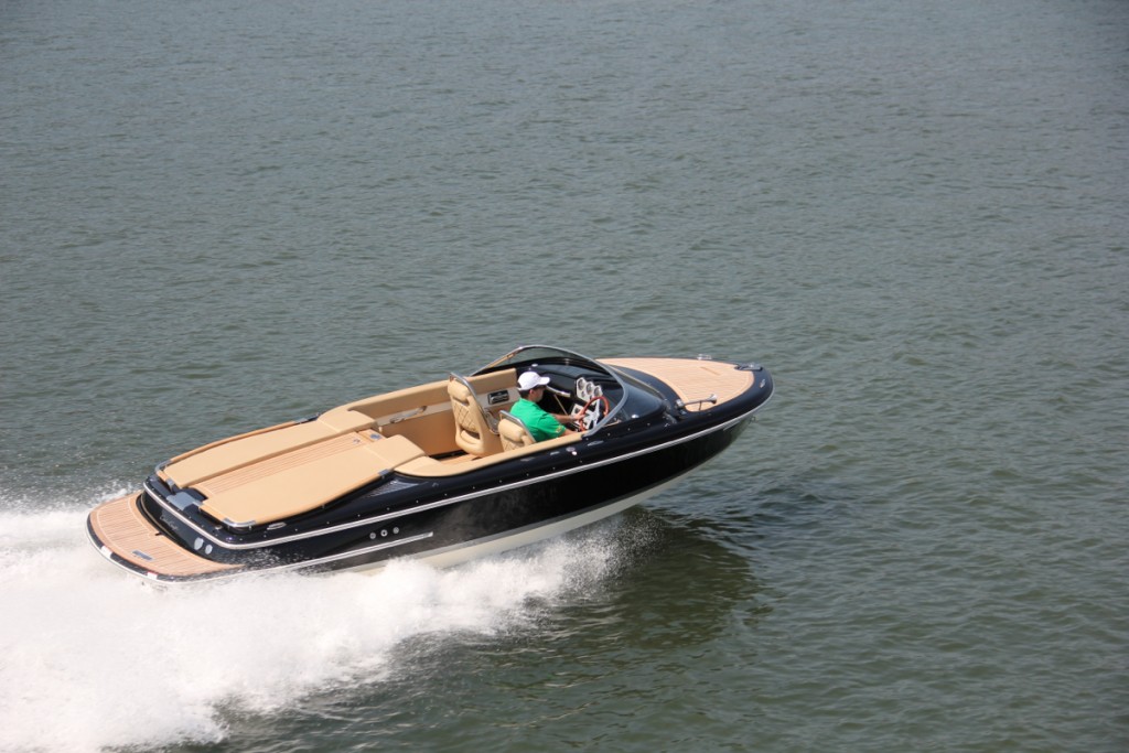 Chris Craft Capri 21