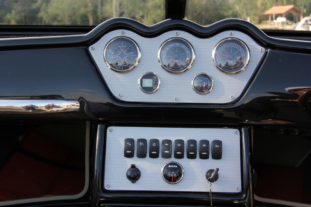 Chris Craft Capri 21
