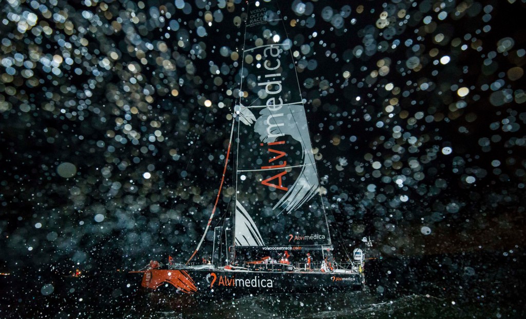 Team Alvimedica é o primeiro a chegar em pit-stop inédito