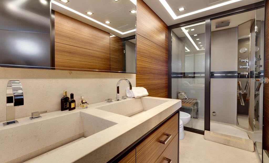 mangusta_110_interiors_9