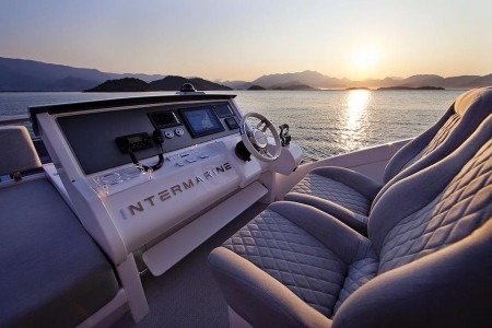Intermarine 80
