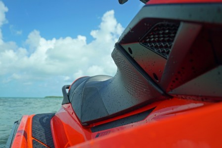 2016 Sea-Doo RXP-X 300 – DETAILS – Ergolock System_site