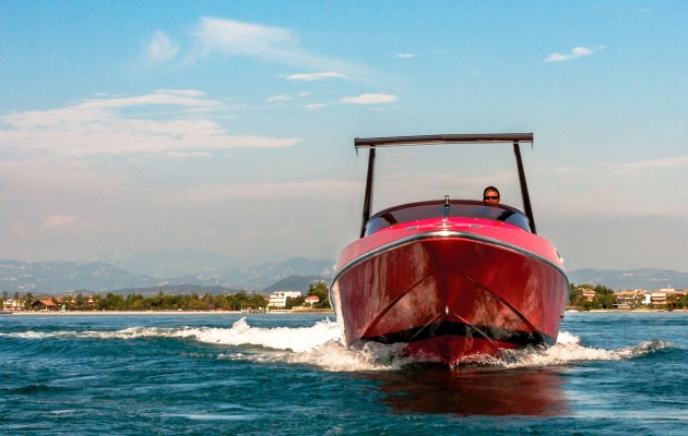 1990-Riva-Ferrari-32_Cymon-Taylor-c-2015-Courtesy-RM-Sothebys_5-630x400