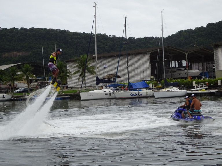 JetPack injeta adrenalina e agita o Boat Xperience