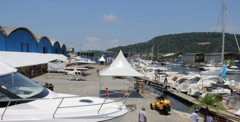 Iates, lanchas, catamarãs e helicópteros contemplarão o 12º Boat Xperience