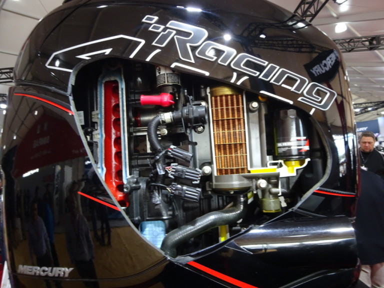Mercury lança novos motores no Miami Boat Show 2016