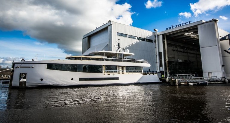 Feadship revela mais dois modelos de superiates compactos