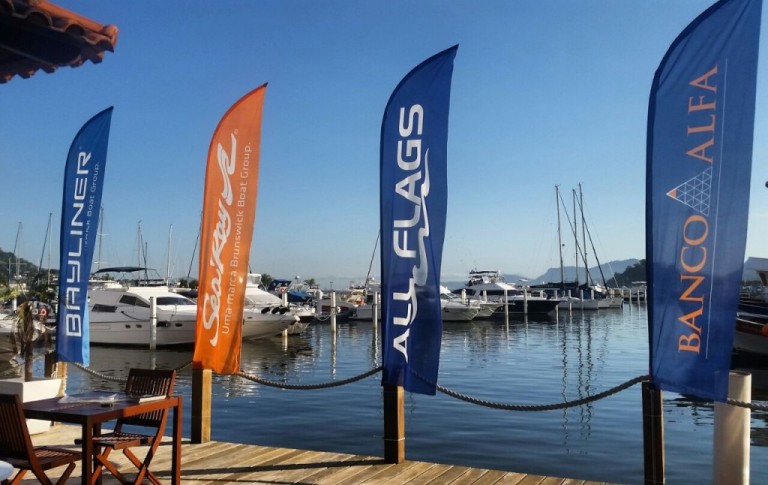 All Flags Exclusive Show agitou o feriado em Angra dos Reis