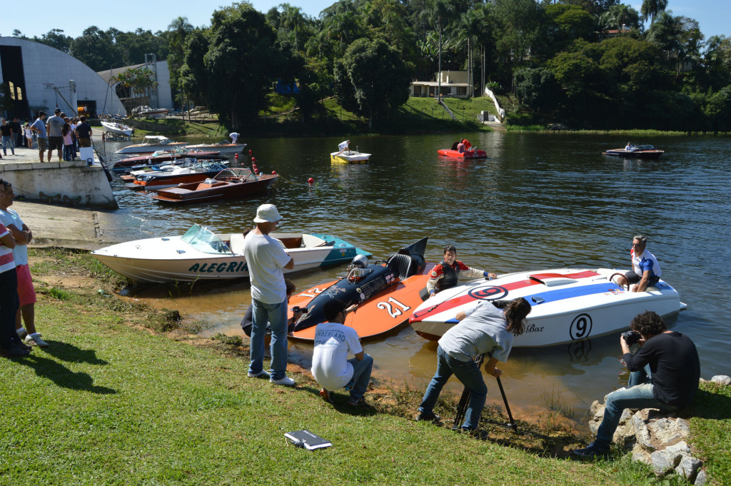 281991_599295_classic_boat_2