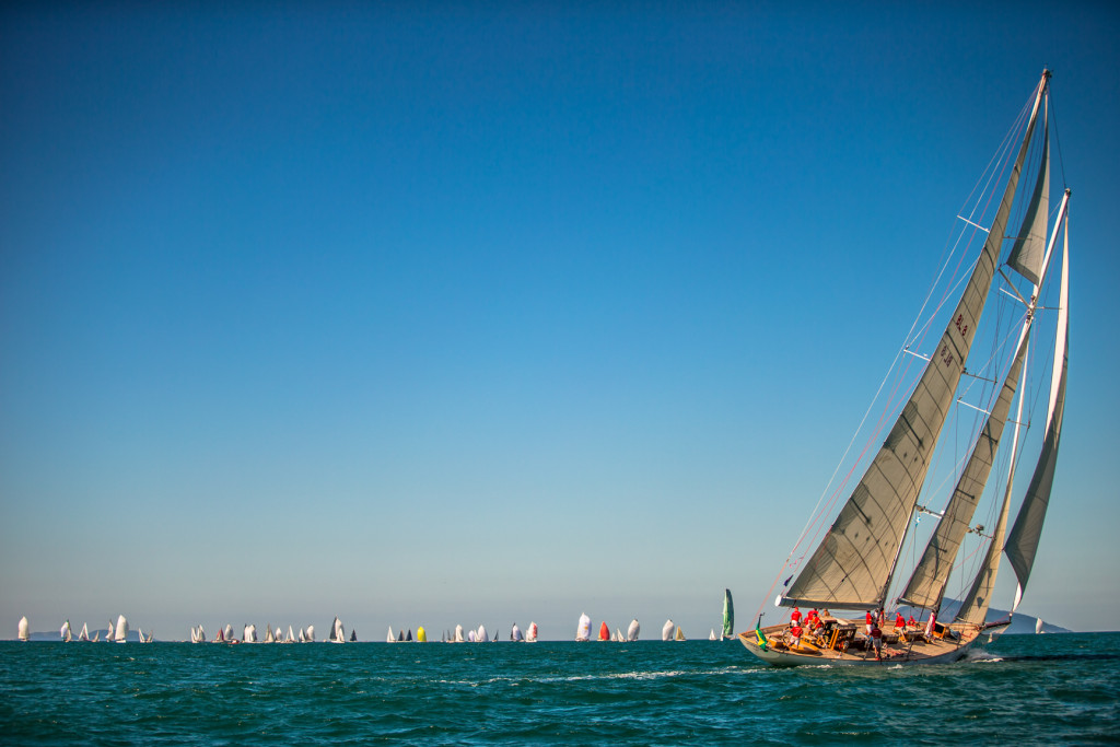 282477_601431_257823_518958_ss_isw_jul_2015_1_hd_4733