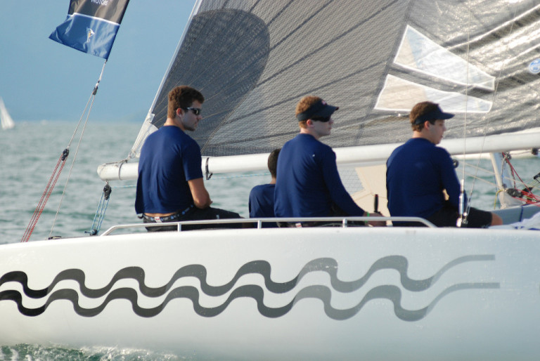 Atleta da Rio 2016 segue legado da família na Semana de Vela de Ilhabela