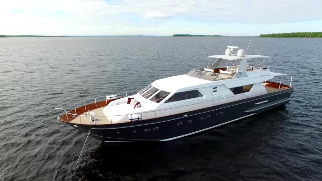 Baltic-refit-sunny-day-super-yacht