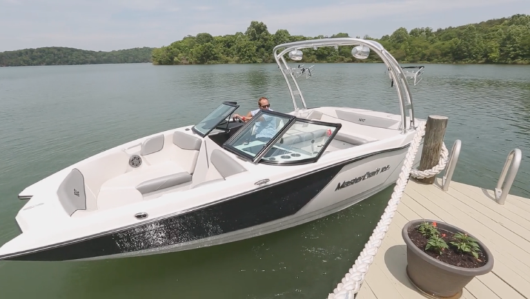 MasterCraft inova e lança sistema Dockstar
