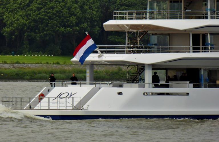 Feadship-Joy-5-1-768x498
