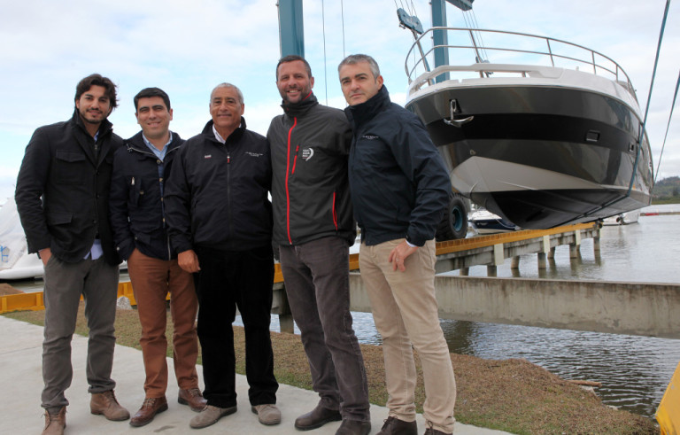 AZIMUT YACHTS ENTREGA PRIMEIRA VERVE 40 FABRICADA NO BRASIL