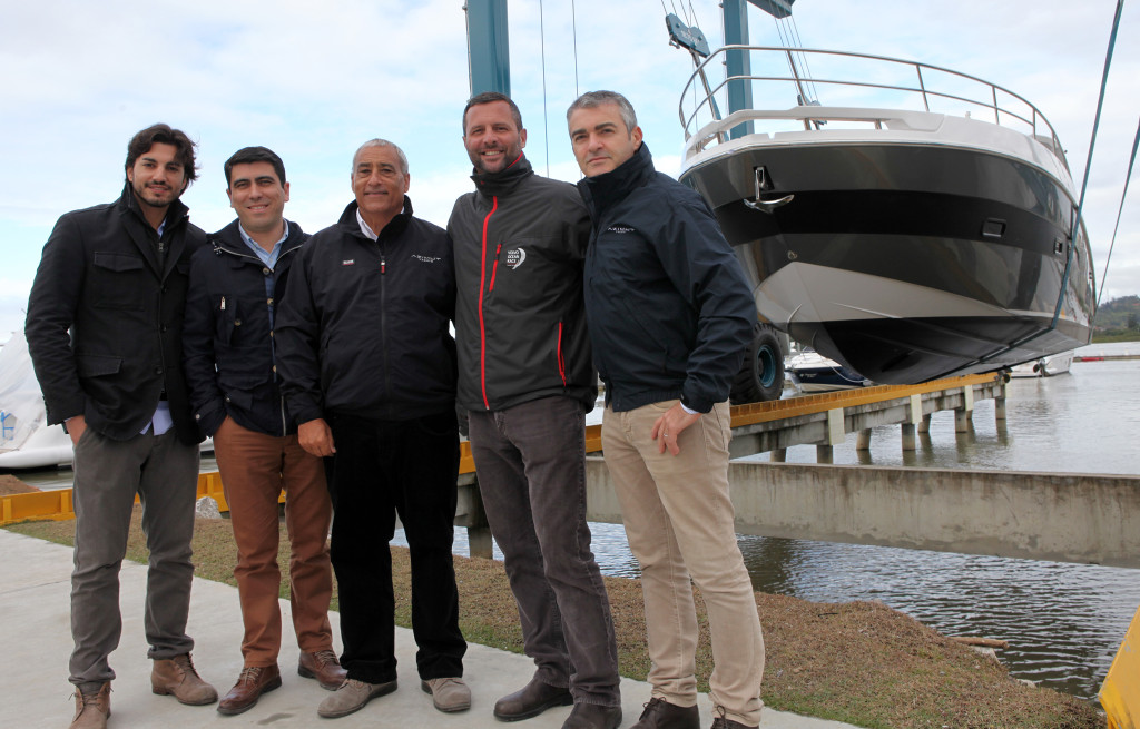 O diretor comercial da Azimut Yachts no Brasil Francesco Caputo, diretor industrial da Azimut Yachts no Brasil Roberto Paião, o diretor da Marine Max Andrew Schneider com o presidente da Azimut-Benetti USA Federico Ferrante e o CEO da Azimut Yachts no Brasil Davide Breviglieri.