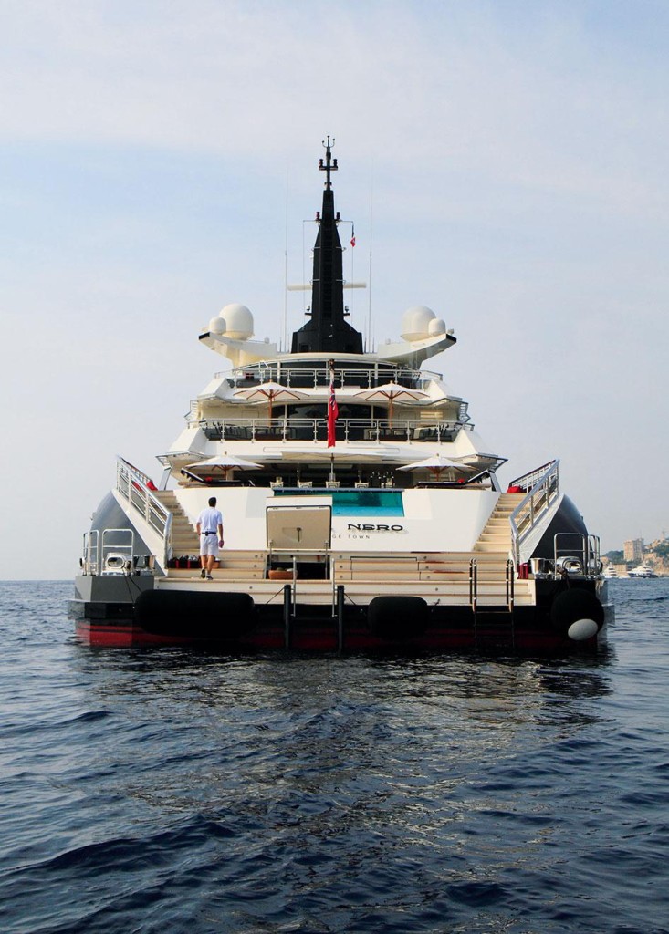 Fabricante: Oceanco Tamanho: 81.27 metros