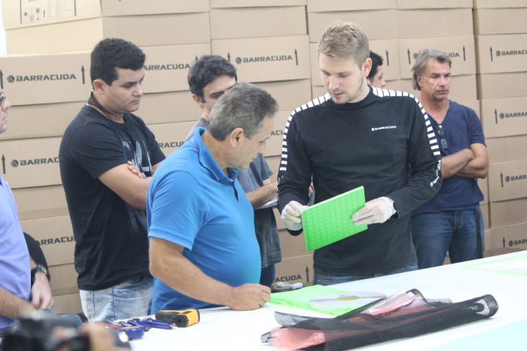 Barracuda Composites e Marine Composites abrem vagas para mais um treinamento de Infusão a Vácuo no Rio de Janeiro