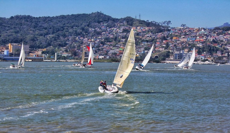 Catuana Kim é o fita azul da regata Baía Sul