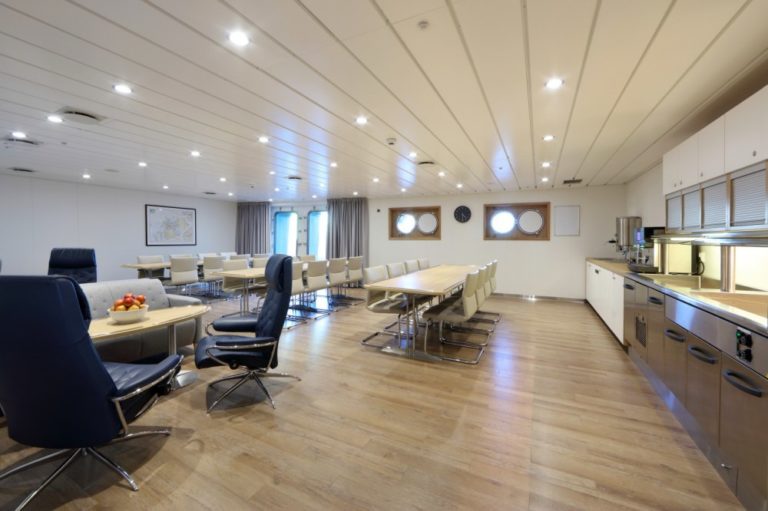 Ulysses-Superyacht-4-768x511