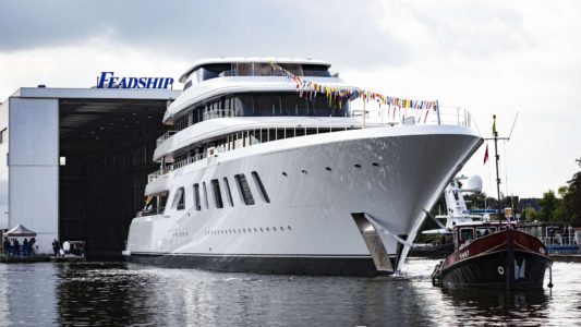 Feadship Aquarius