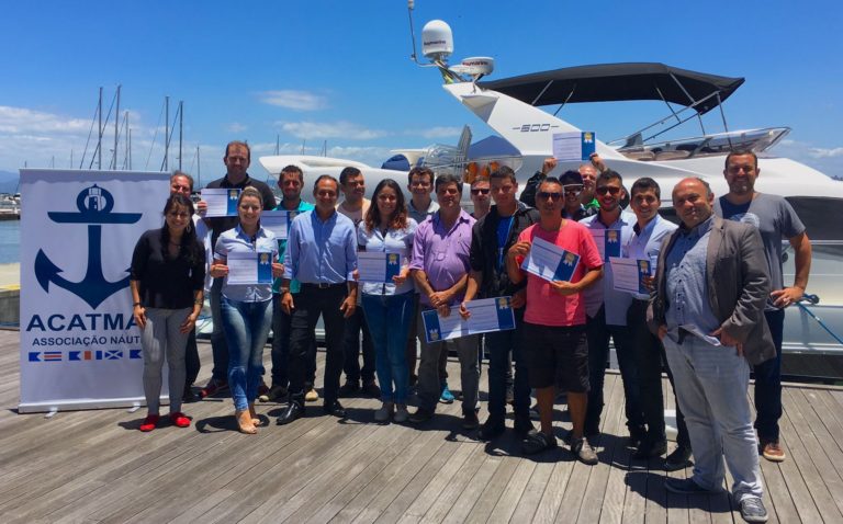 Curso da Acatmar capacitou atendimento em marinas
