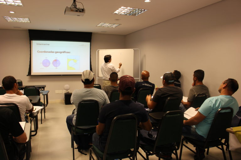 Intermarine realiza curso de treinamento para marinheiros e tripulação