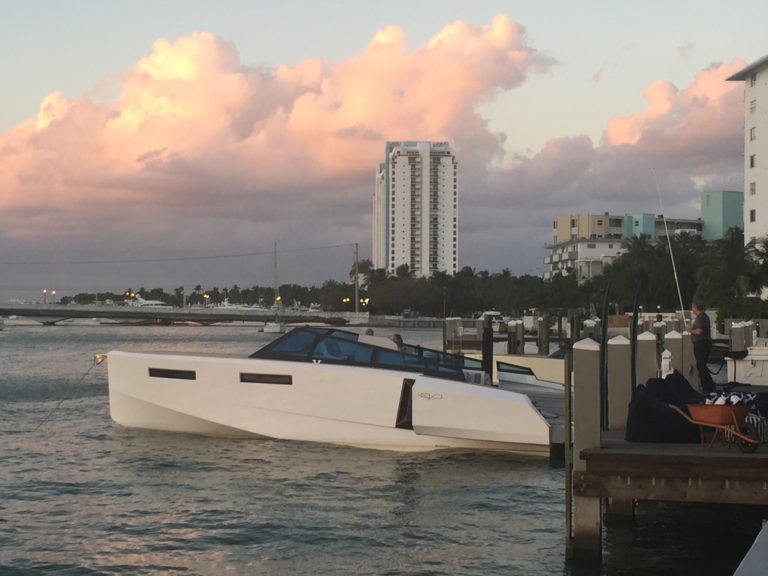 Evo 43 se destaca no Miami Art Basel