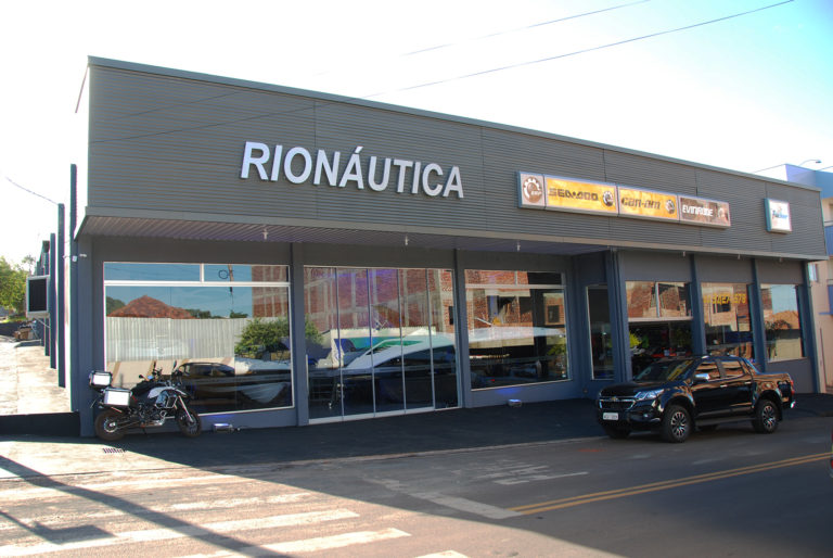Rio Náutica abre loja com produtos da BRP no Paraná