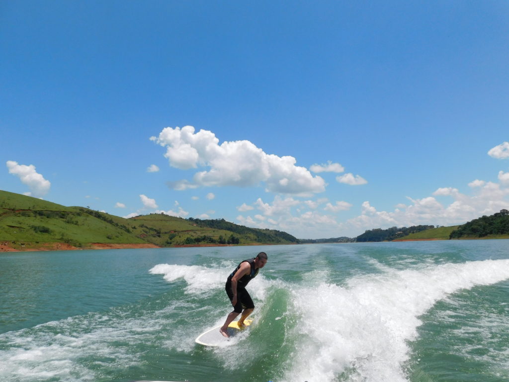 Wakesurf sem complicação