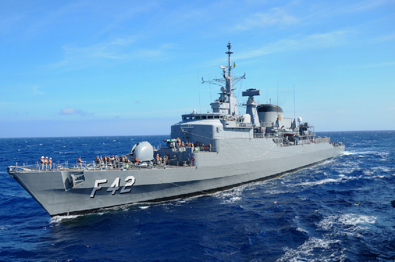 Navios da Marinha estarão abertos a visita gratuita neste fim de semana
