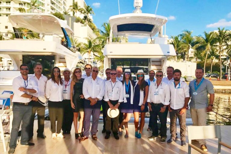 Schaefer Yachts comemora sucesso no primeiro Yachts Miami Beach