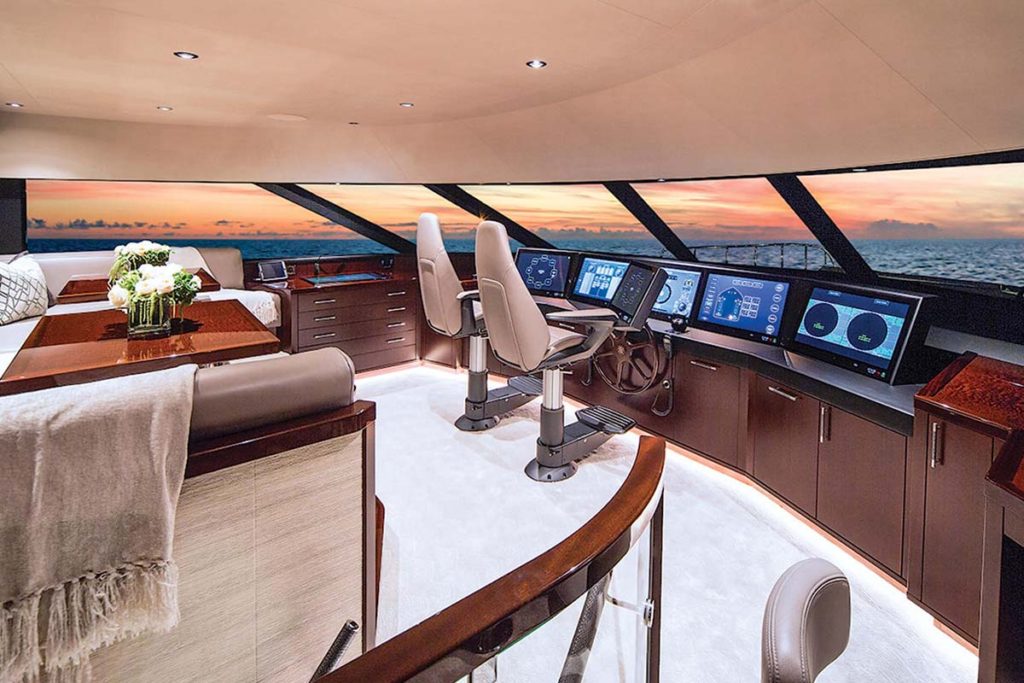 Westport 125 Superyacht Posto de Comando